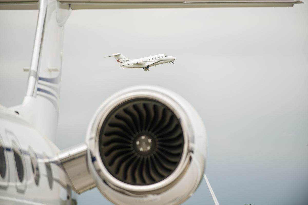 Риски полётов в Персидском заливе сохраняются, несмотря на прекращение огня в Иране