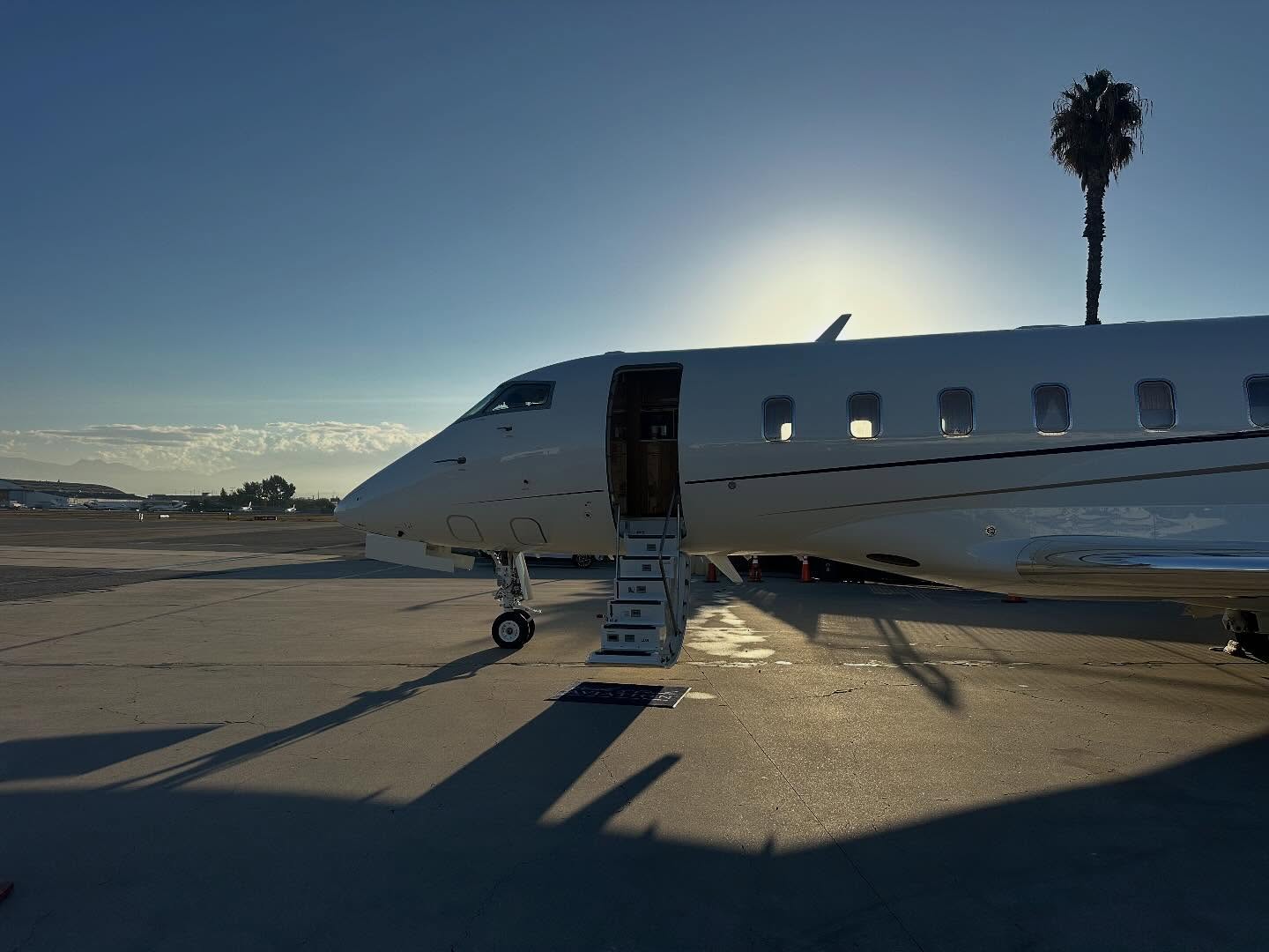 Vista Global продаёт миноритарную долю в Talon Air