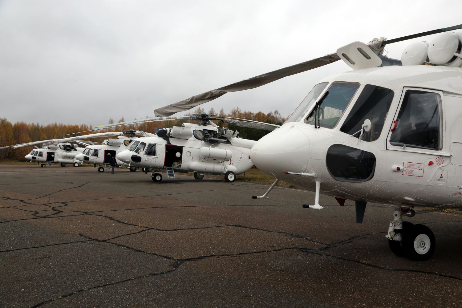ГТЛК передала в лизинг пять вертолетов «ЮТэйр» по ФНБ-проекту