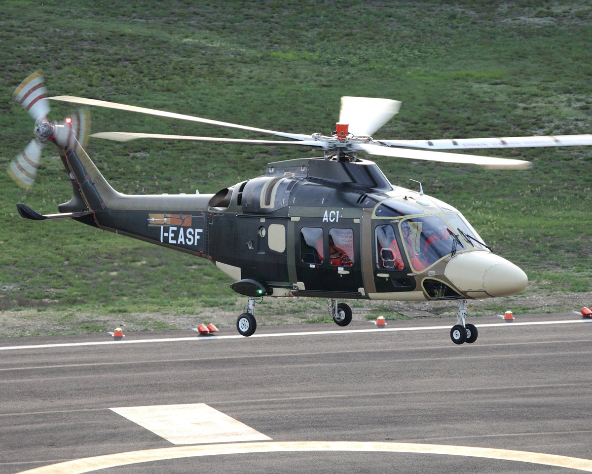 Leonardo празднует десятилетие AW169