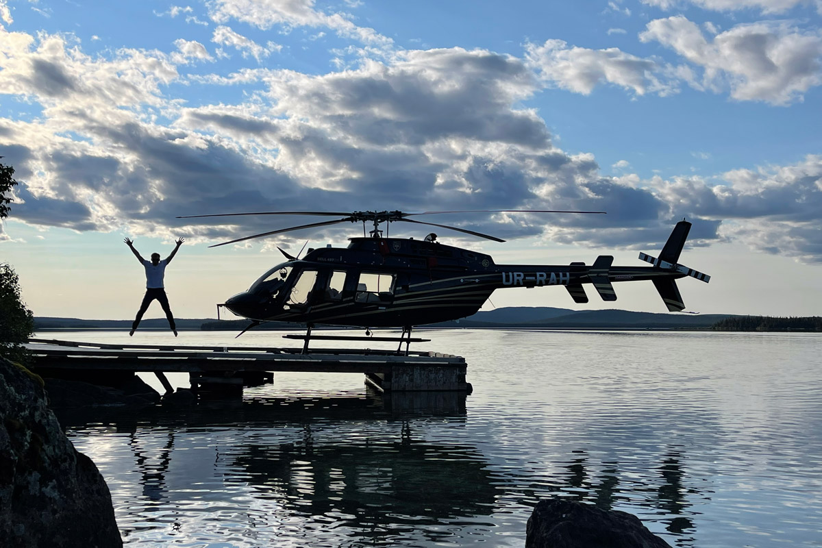 В Украину поставлен первый Bell 407GXi