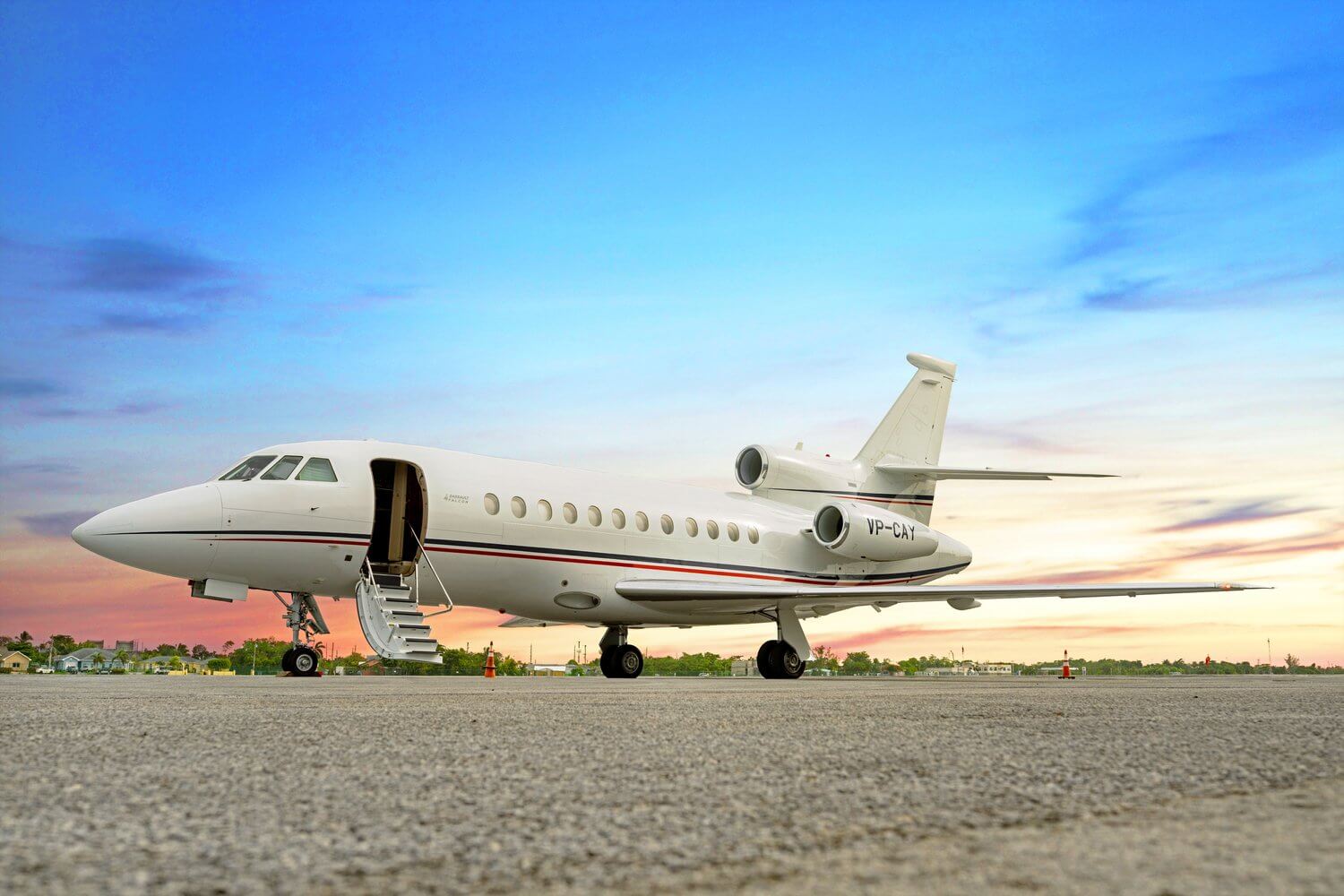 Phenix Jet Cayman делает ставку на Сингапур