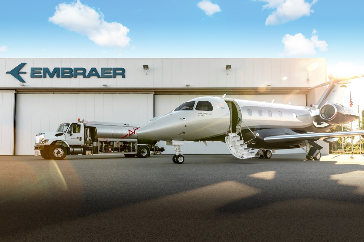 Embraer и Avfuel Corporation объявляют о сотрудничестве по SAF