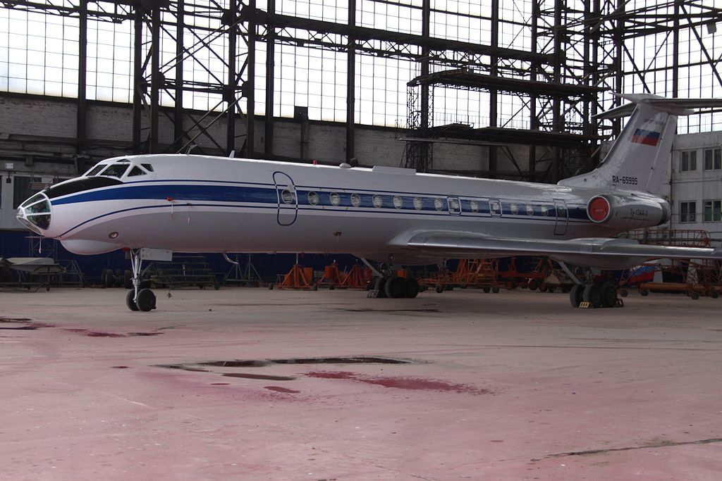 Ту-134 совершит два последних рейса с пассажирами