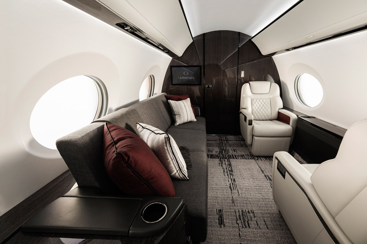 Gulfstream начал загружать новый центр кастомизации в Далласе