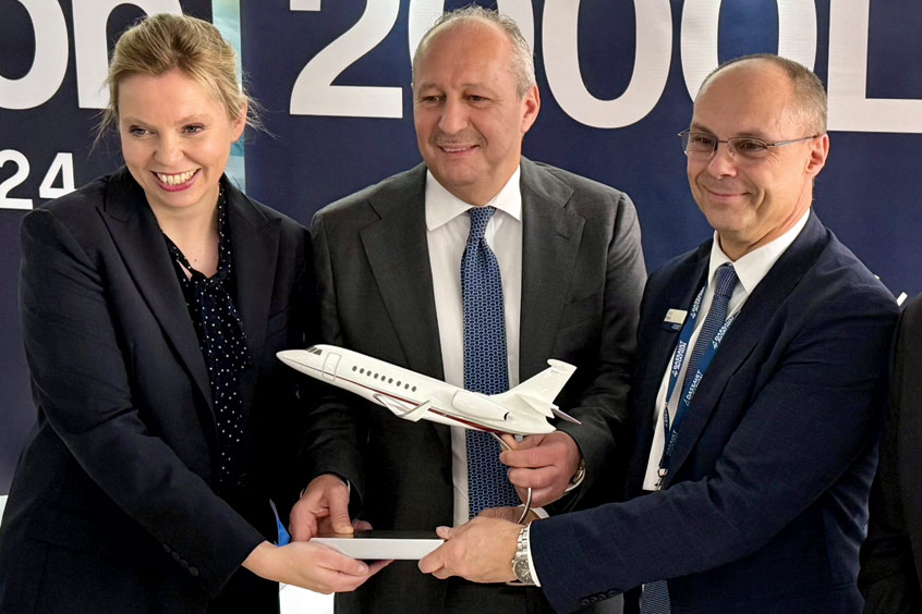 Парк DC Aviation пополнится Falcon 2000LXS