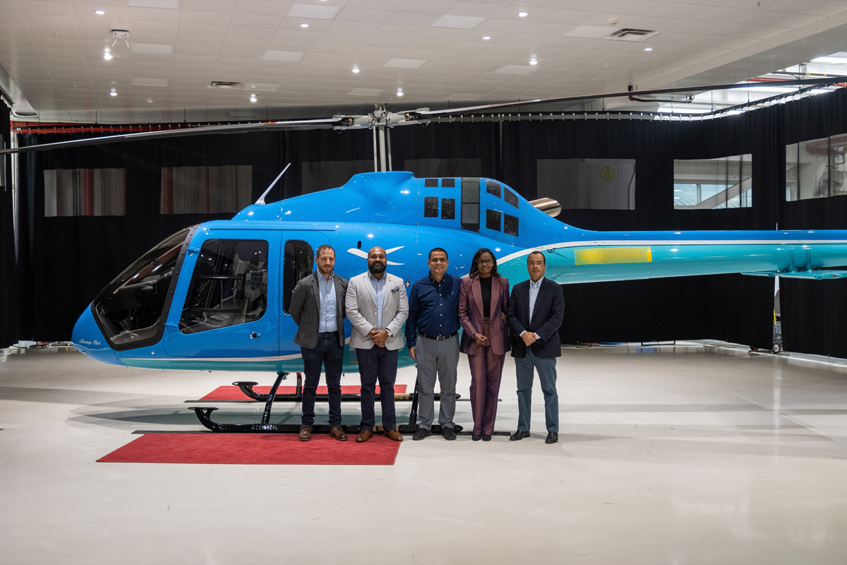 Поставка первого Bell 505 в Западную Африку
