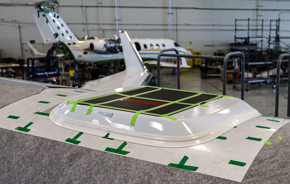 Clay Lacy Aviation завершила установку первых пяти систем Starlink