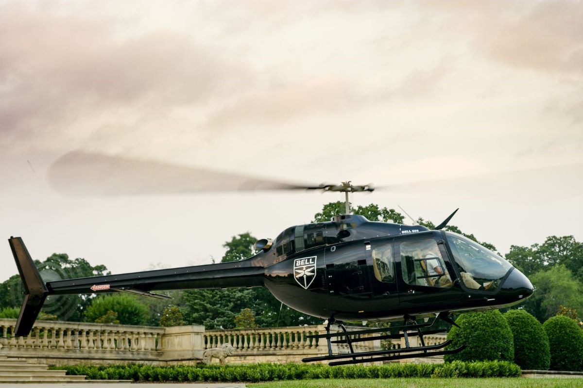 Bell отмечает продажу 100-го Bell 505 в Европе