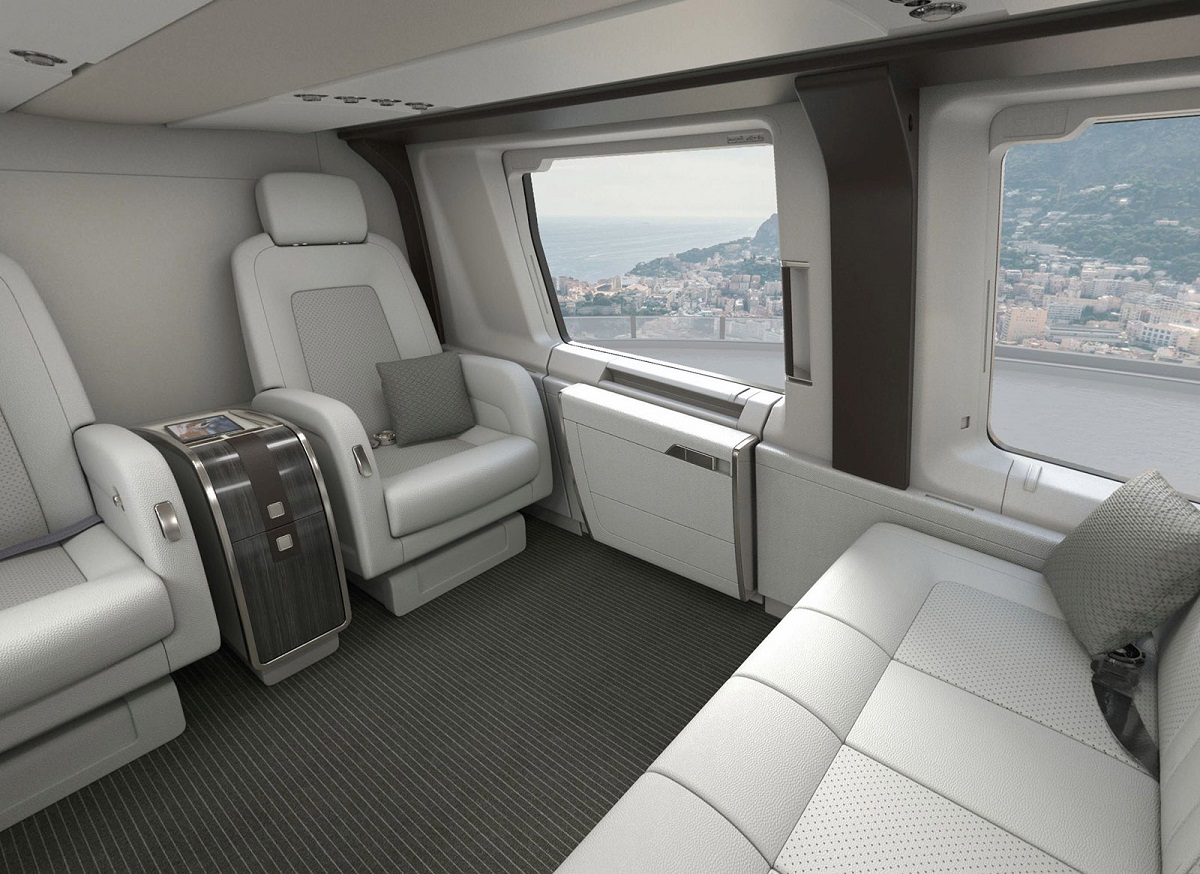 Европейский дебют ACH160 с салоном Lounge