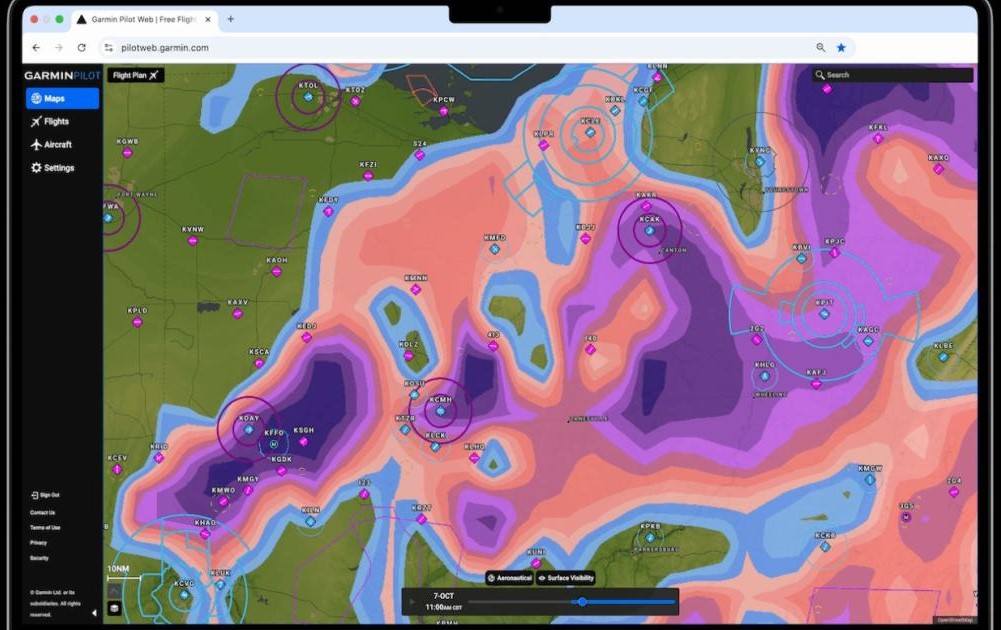 Garmin      Pilot Web