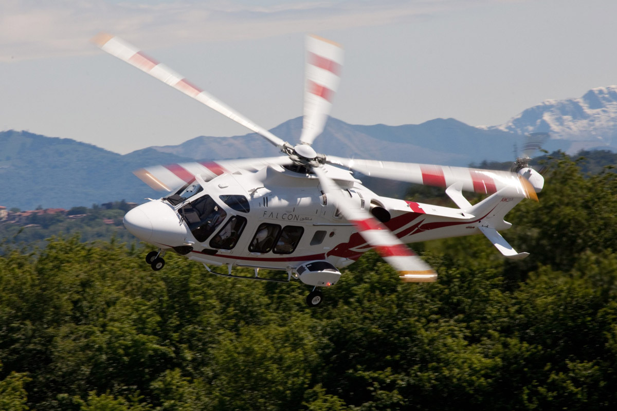 Falcon Aviation Services расширяет свой парк AW169 в Африке