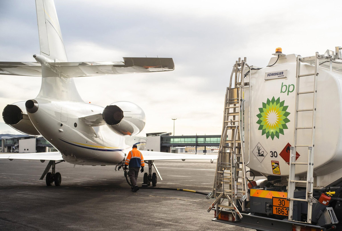 Air bp будет поставлять топливо в берлинский FBO ExecuJet