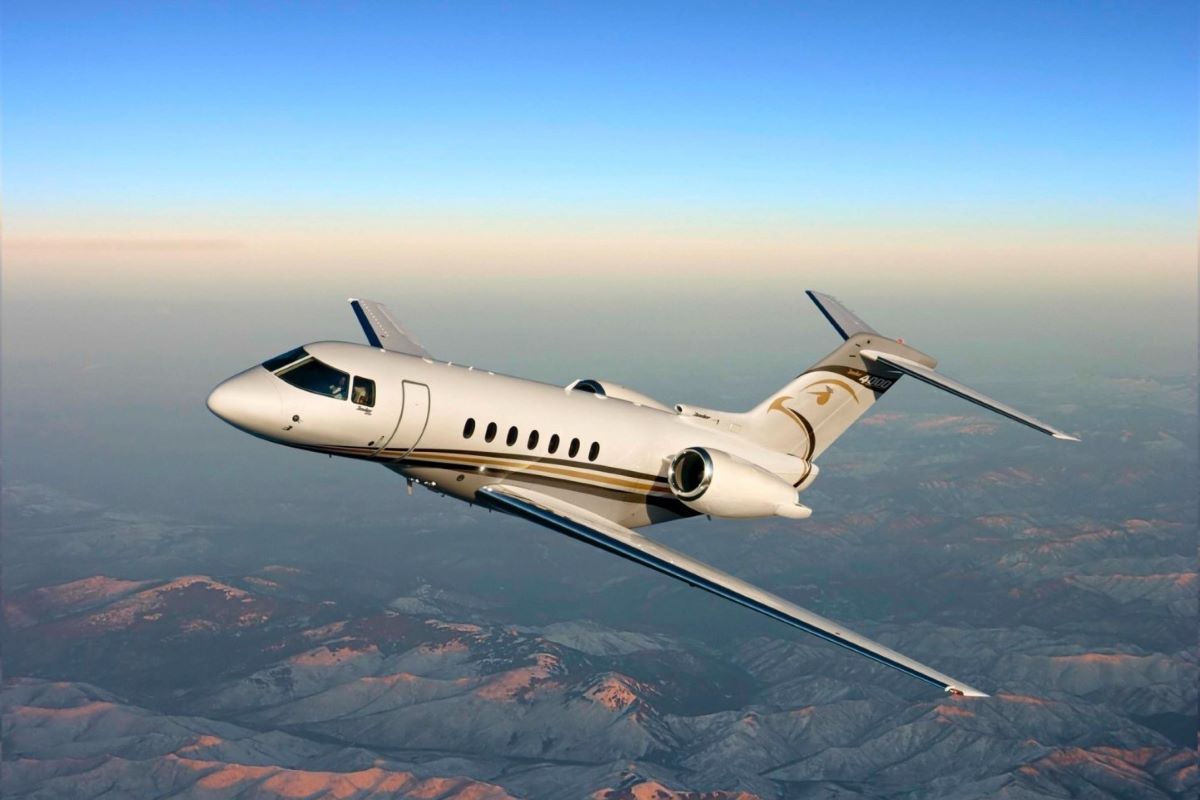 Старичок Hawker 4000 получит обновление