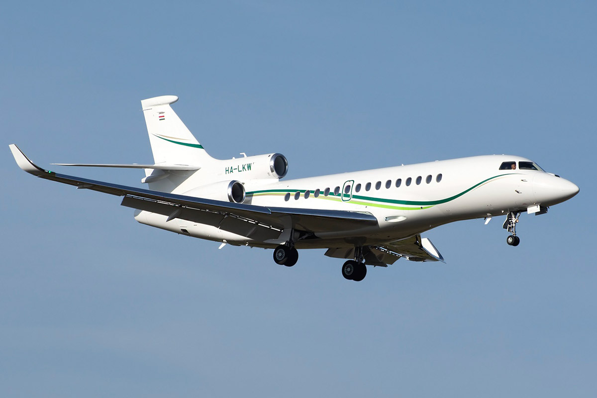 Dassault поставил 80-й Falcon 8X