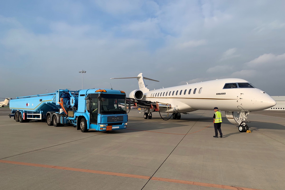 Флагманский Global 7500 и самый продаваемый бизнес-джет Challenger 350 представлены в Европе