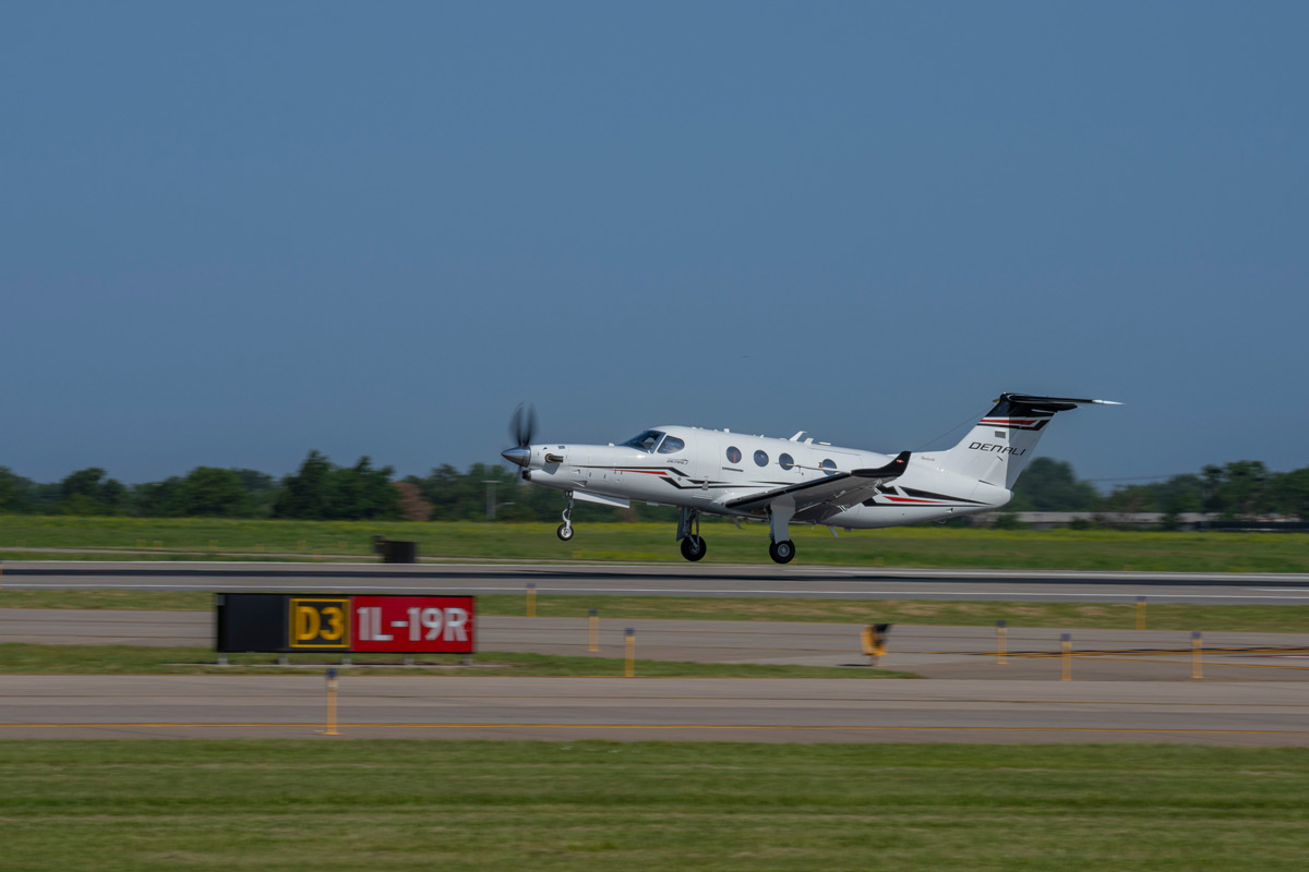 В Textron назвали цену Beechcraft Denali