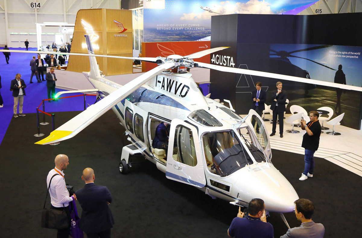 Leonardo активно продает AW109 GrandNew/Trekker в Великобританию