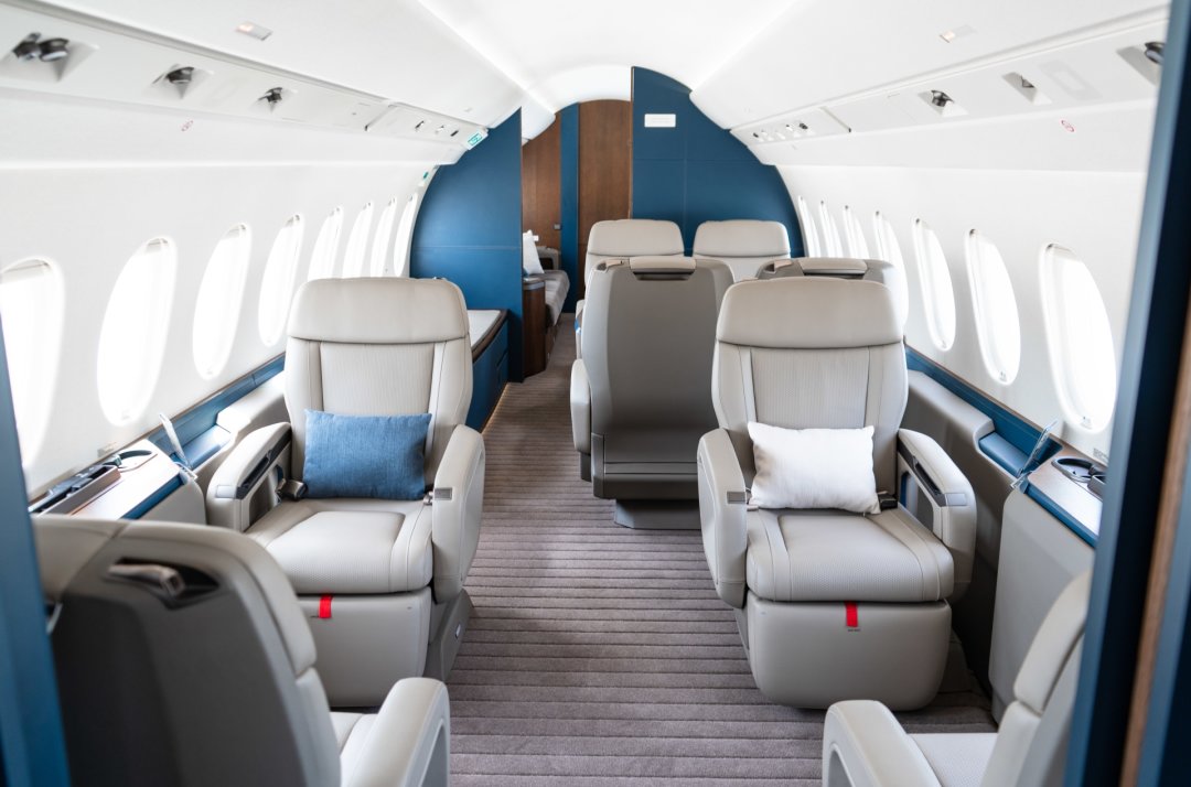 Albinati получила первый Falcon 6X