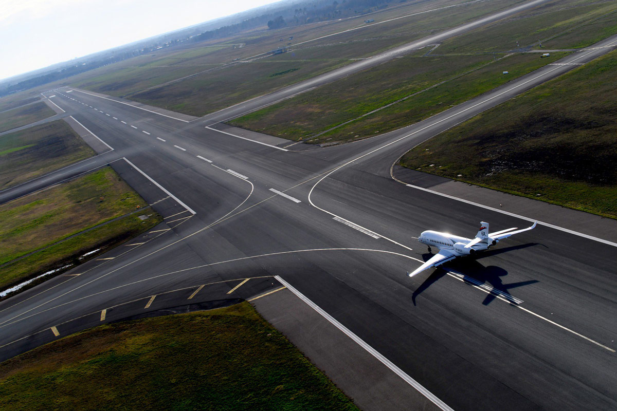 Dassault отправил в первый полет второй Falcon 6X