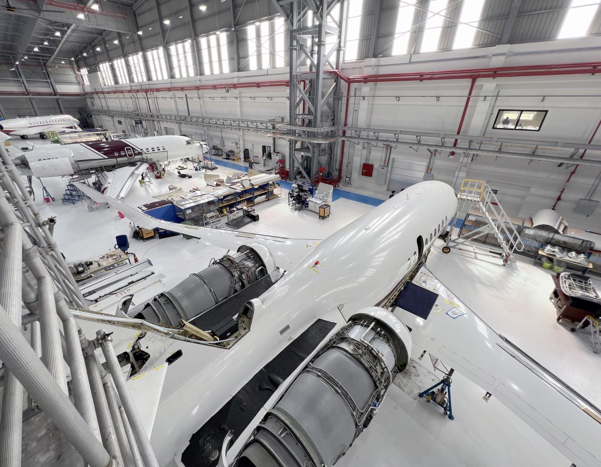 CAAC сертифицирует ExecuJet MRO Services Malaysia для обслуживания самолетов Falcon
