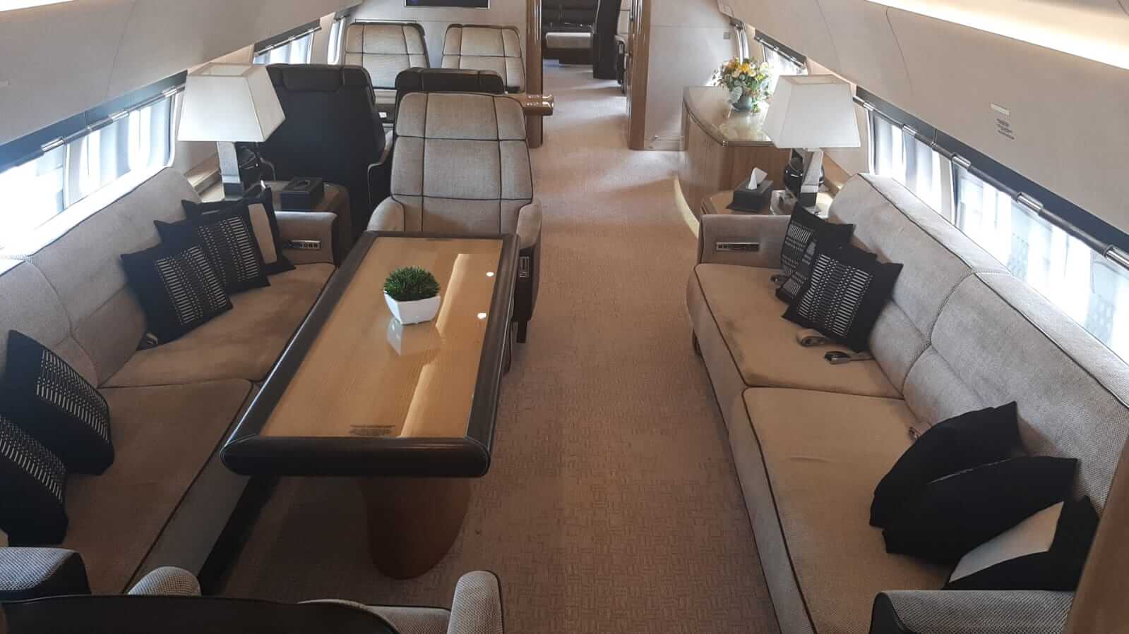 Empire Aviation пополняет чартерный парк первым BBJ