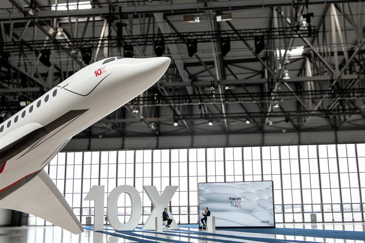 Революция от Dassault: 10Х вызов ультрадальнему классу