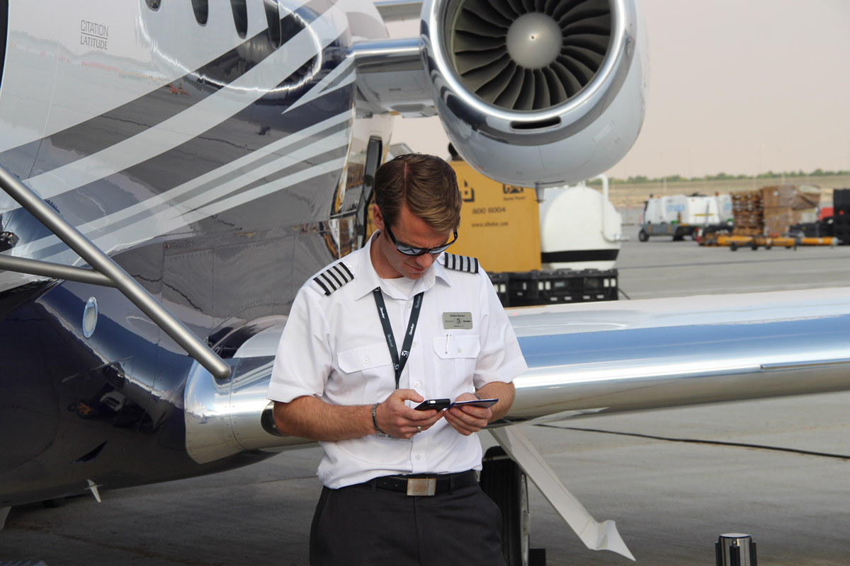 FlyExclusive сокращает 50 сотрудников