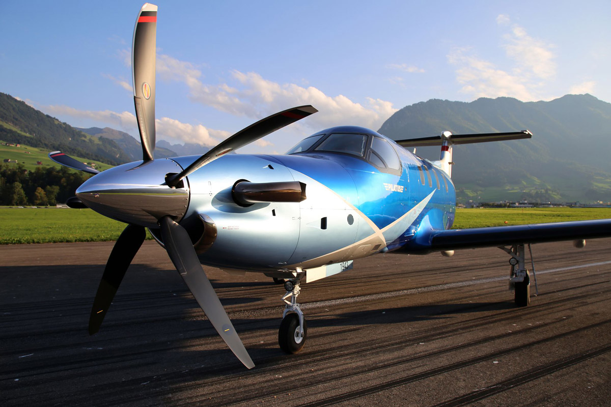 Парк Pilatus PC-12NGX налетал 100000 часов