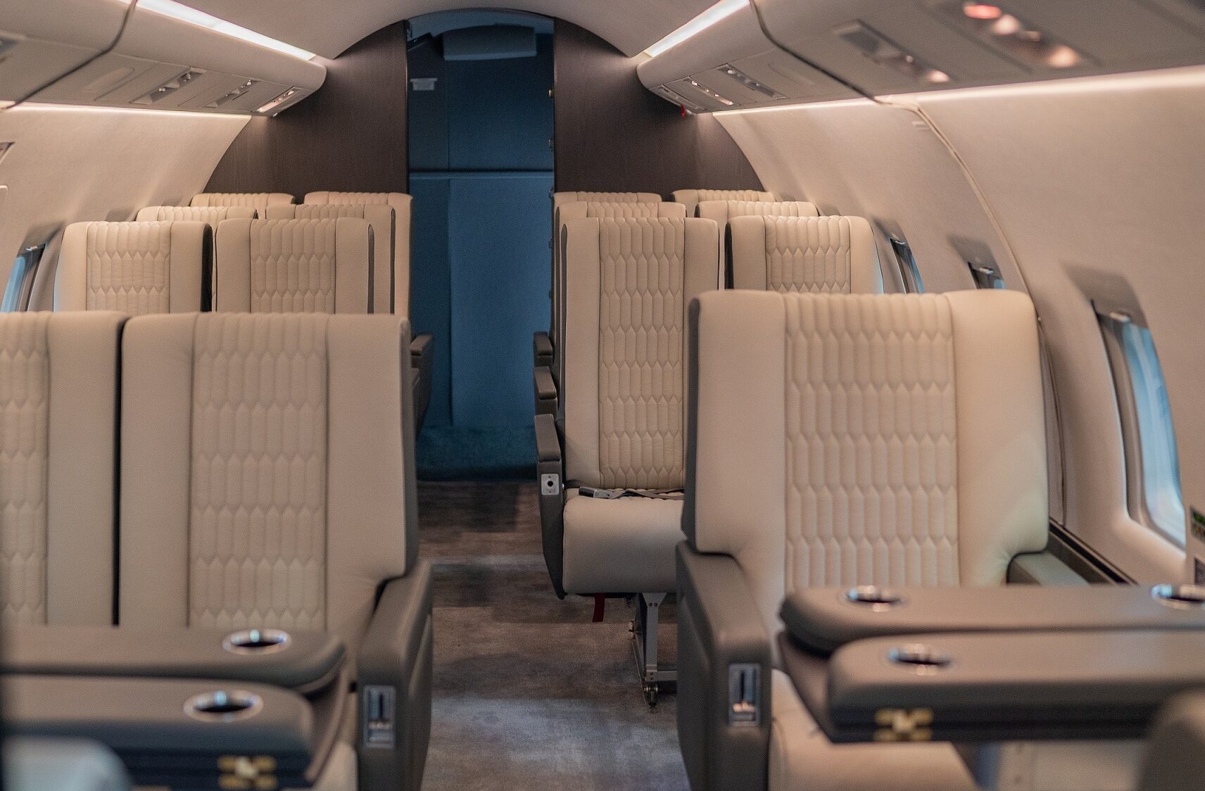 FAI Technik завершила полную реконструкцию салона Bombardier Challenger 604