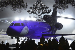 Falcon 8X торжественно выкатили