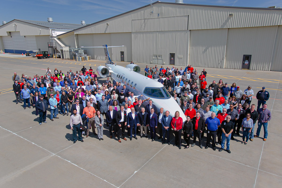Bombardier поставила последний Learjet