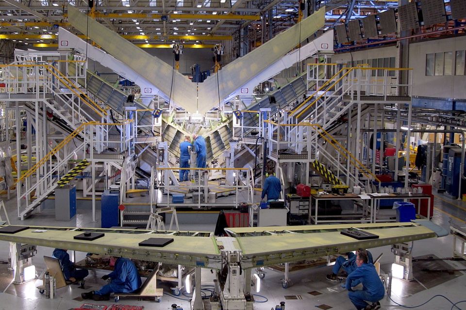 Bombardier планирует выкупить свой бывший завод