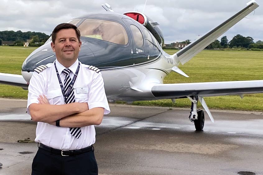 Synergy Aviation: Cirrus Jet G2+      