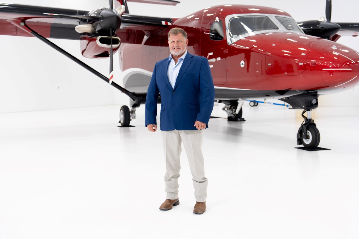 Textron Aviation поставляет в Канаду первый Cessna SkyCourier