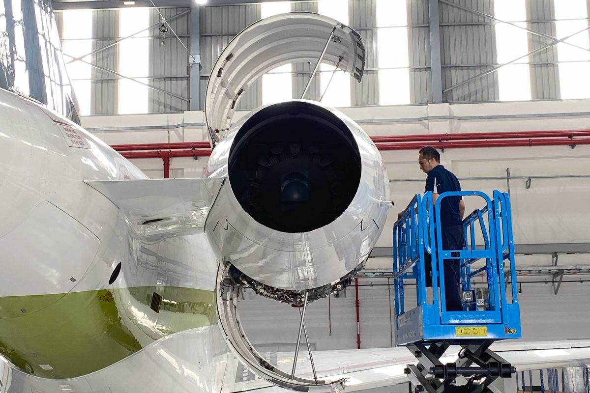 Rolls-Royce  ExecuJet MRO Services Malaysia    
