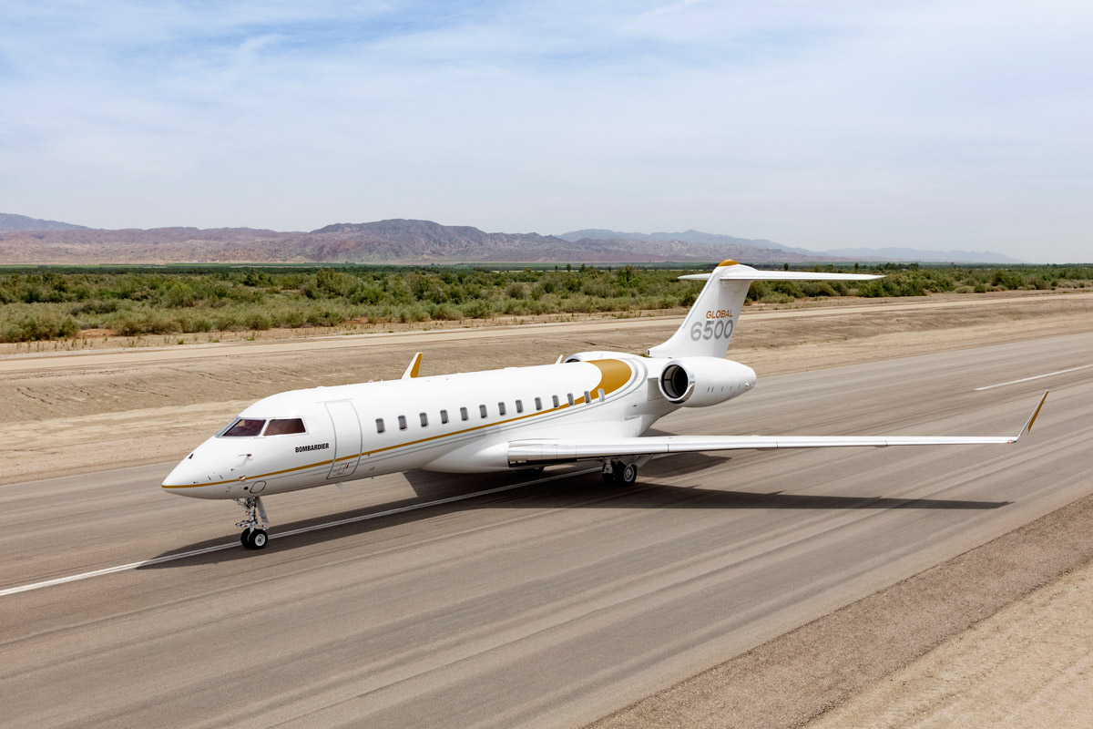  Bombardier    