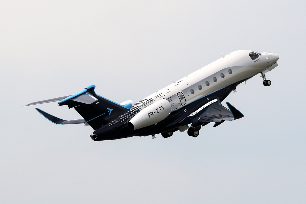 Поставки Embraer с начала года снизились