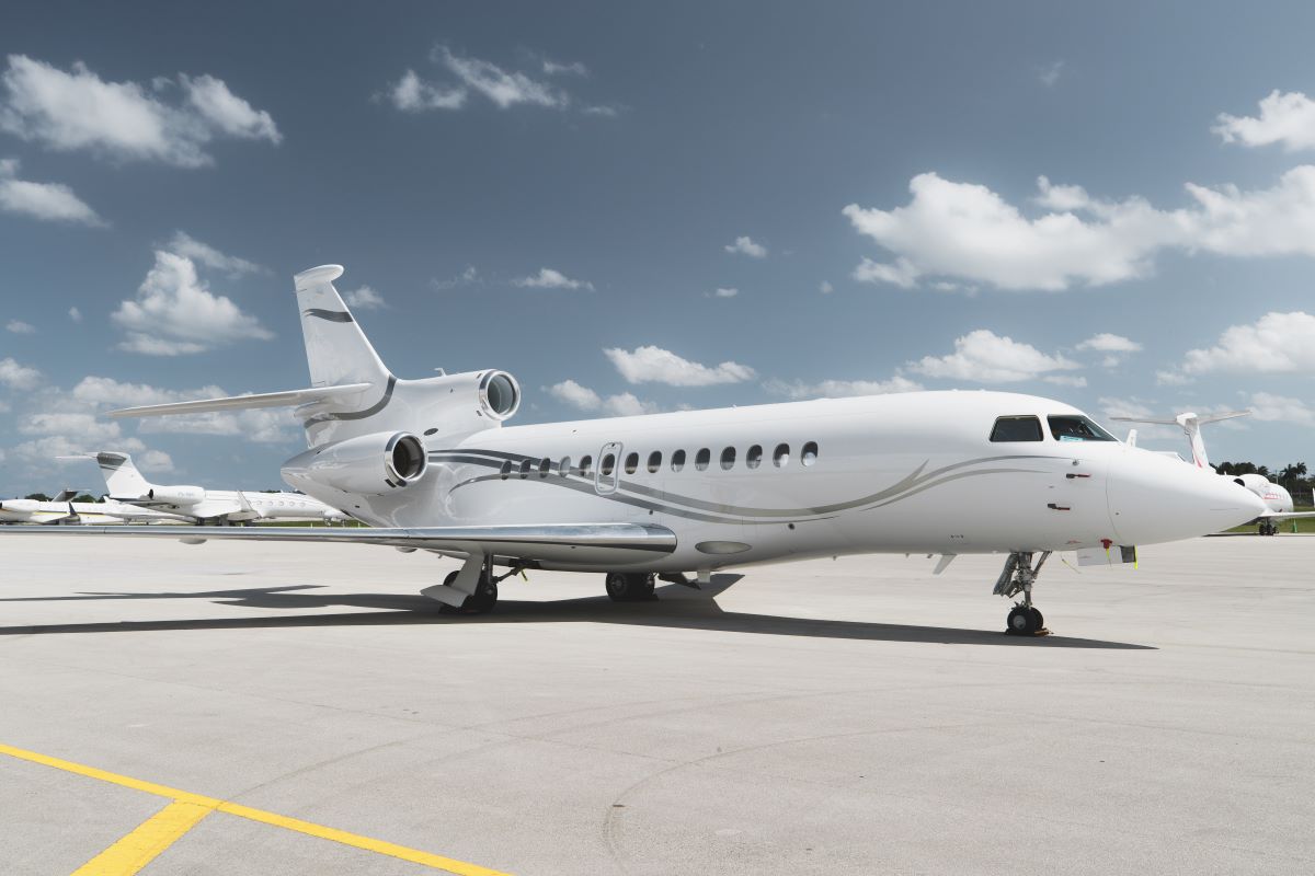 VIP Completions представила интерьер полностью обновленного Falcon 7X