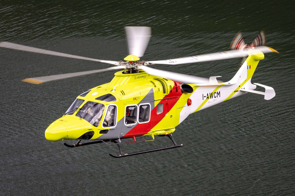 AW169 увеличили взлетную массу