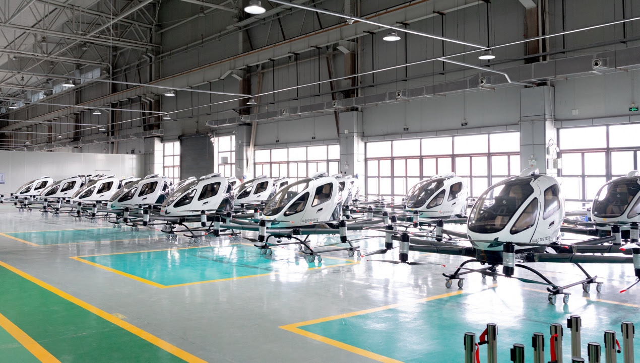 Ehang поставила 27 eVTOL EH216-S