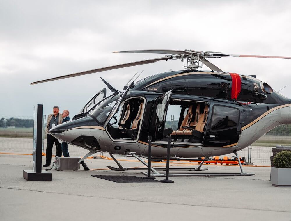 Bell объявил о поставке первого Bell 429 The Designer Series