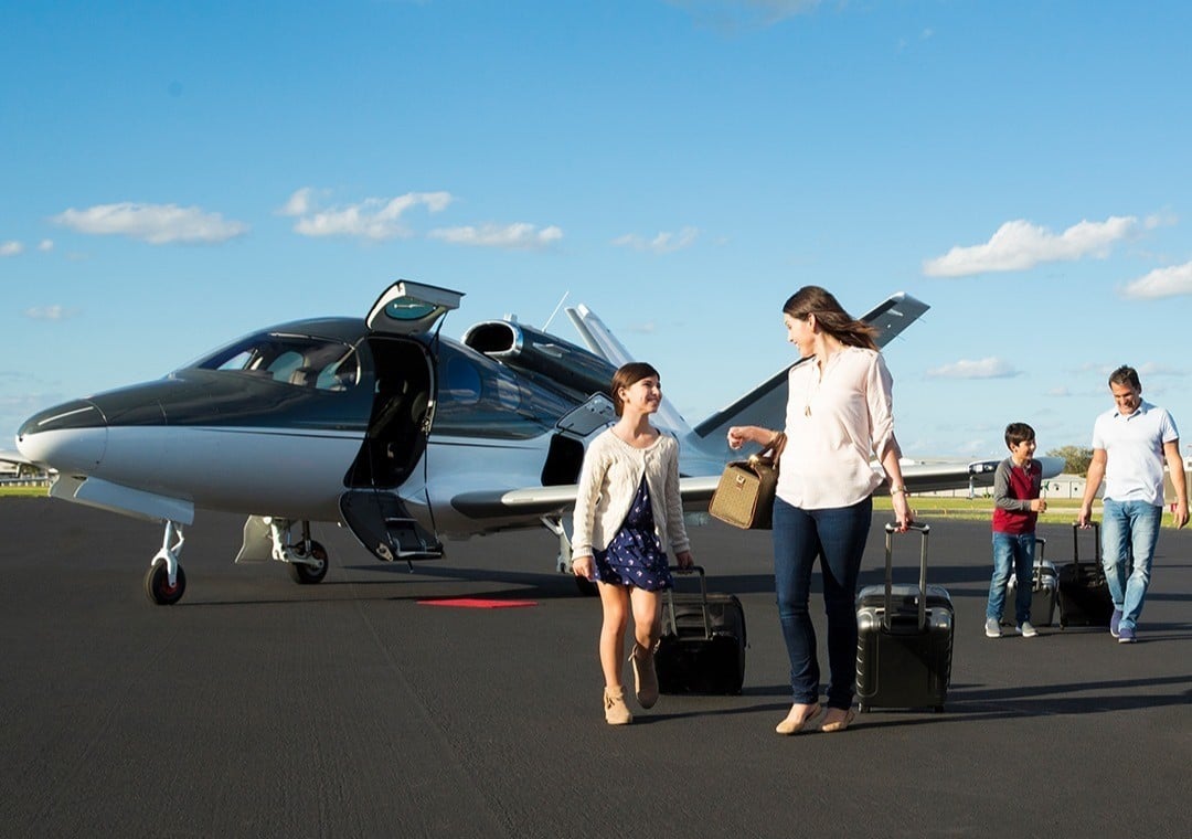 JetSafe запускает долевую программу на базе Cirrus Vision Jet