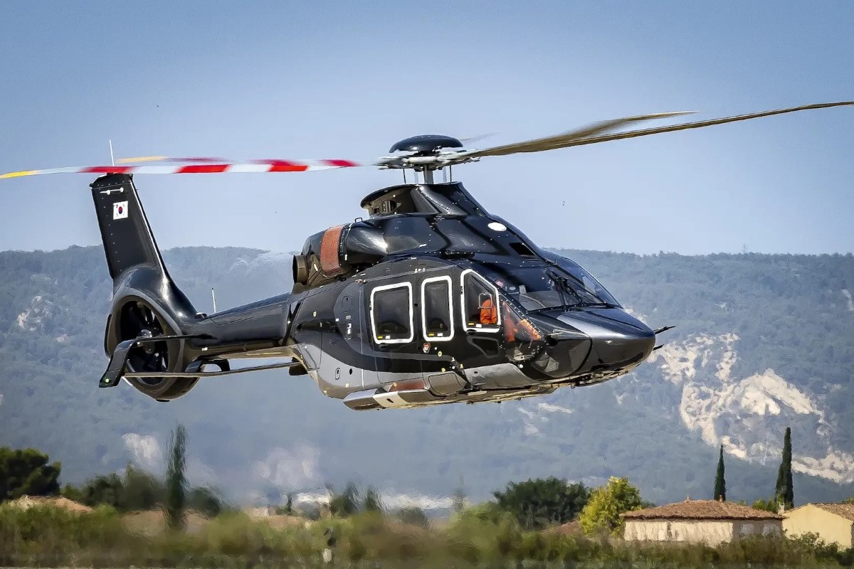 В Корею поставлен первый ACH160