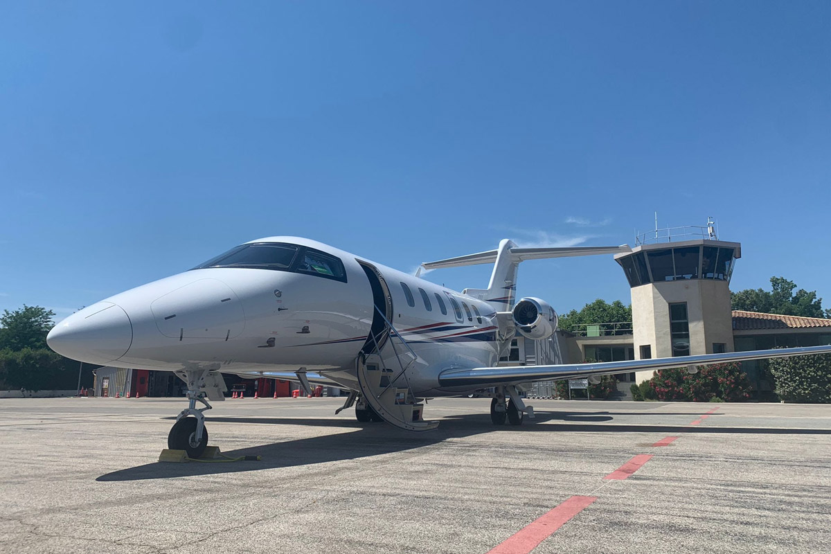 FLYINGGROUP полетит в Сан-Тропе на PC-24