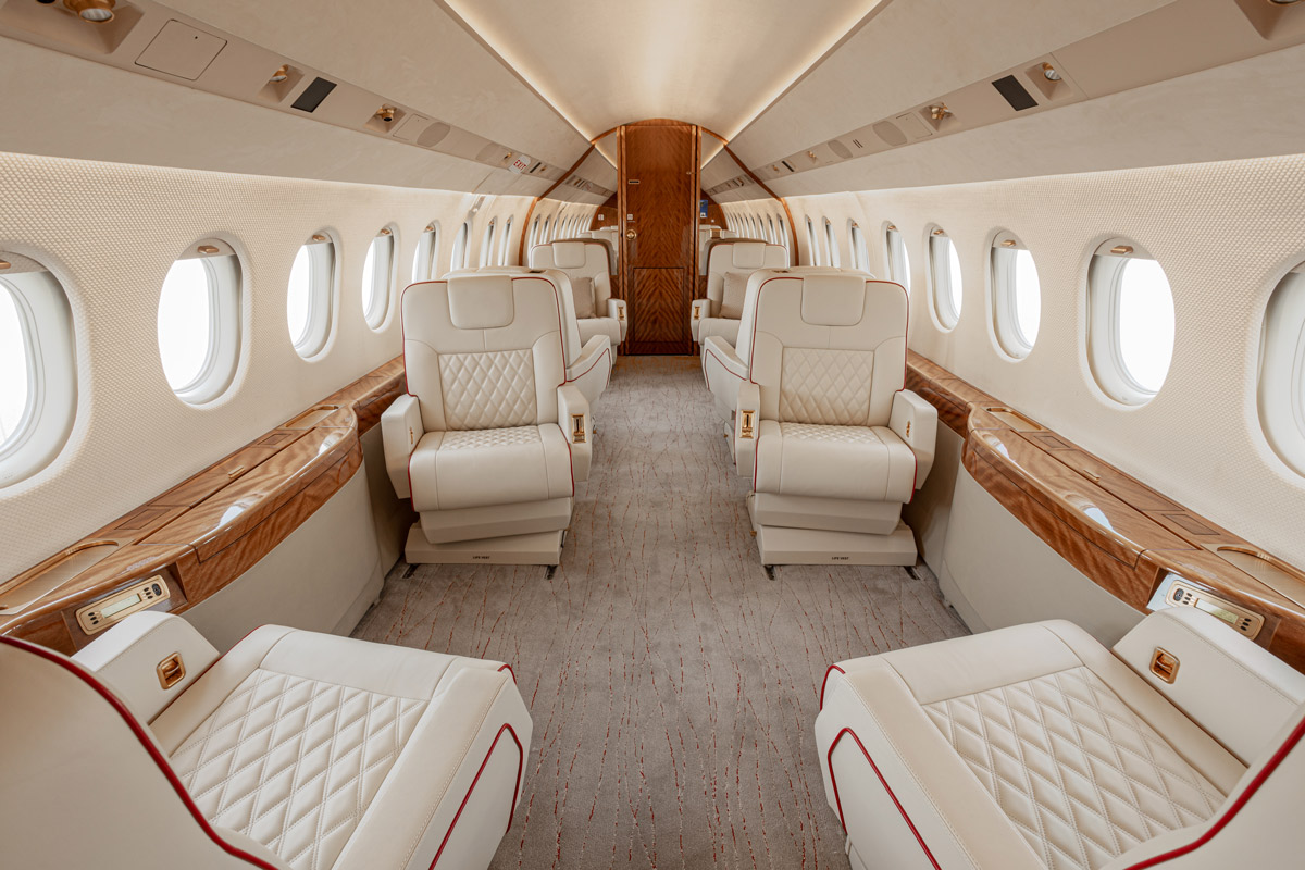 Duncan Aviation представил проект «Pops of Color»