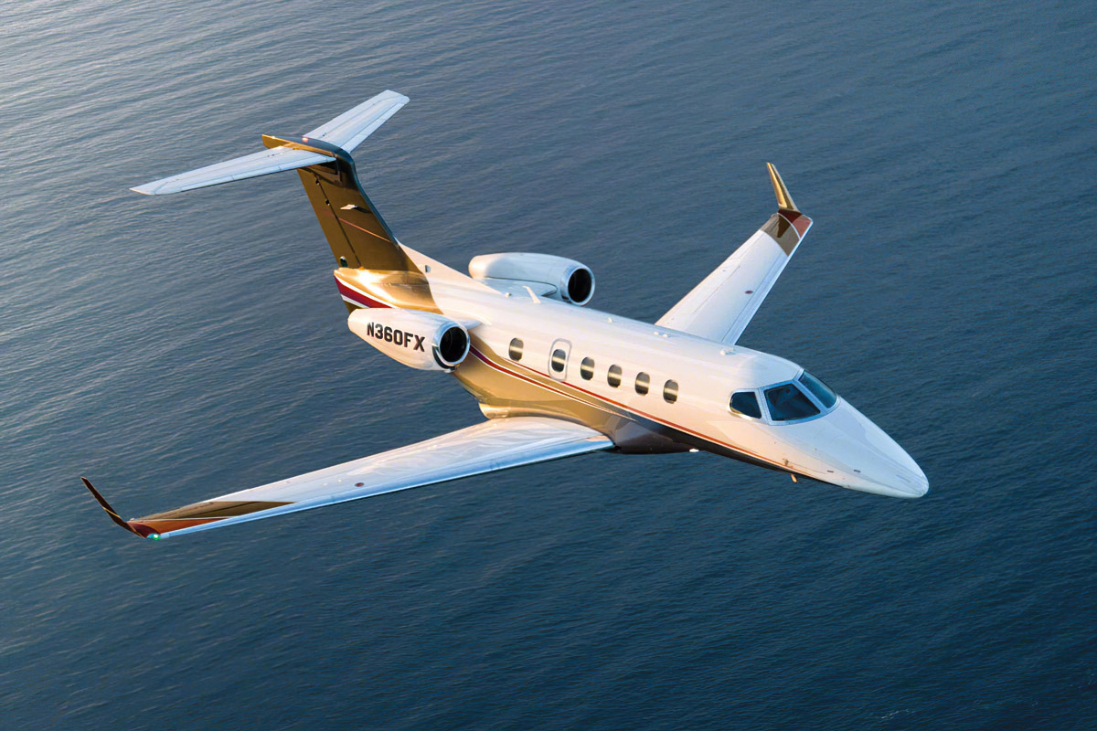 Из-за роста спроса Flexjet ускоряет поставки и набирает пилотов