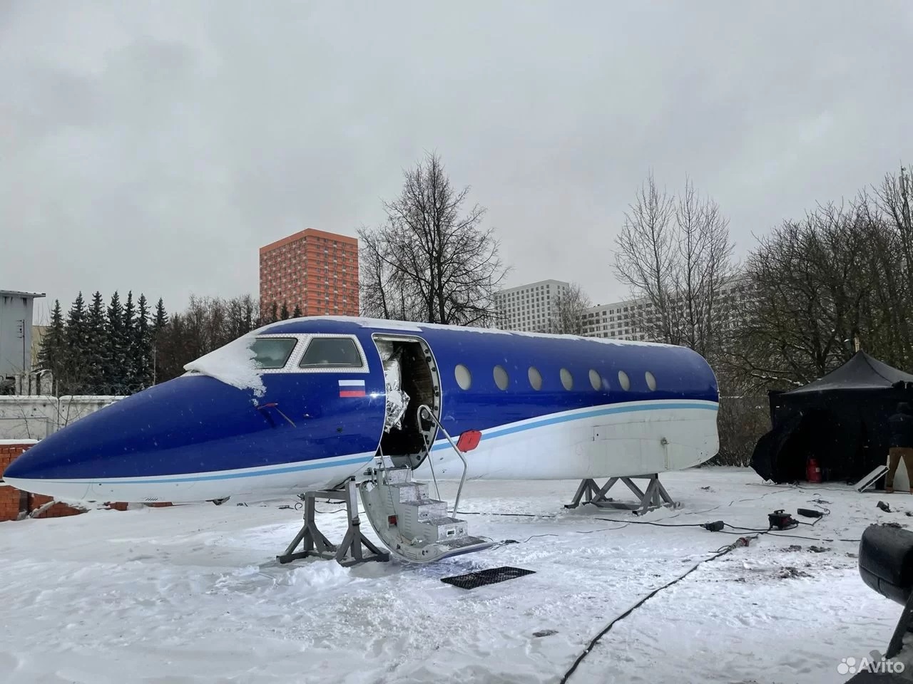 На Avito выставлен фюзеляж бизнес-джета Gulfstream G200