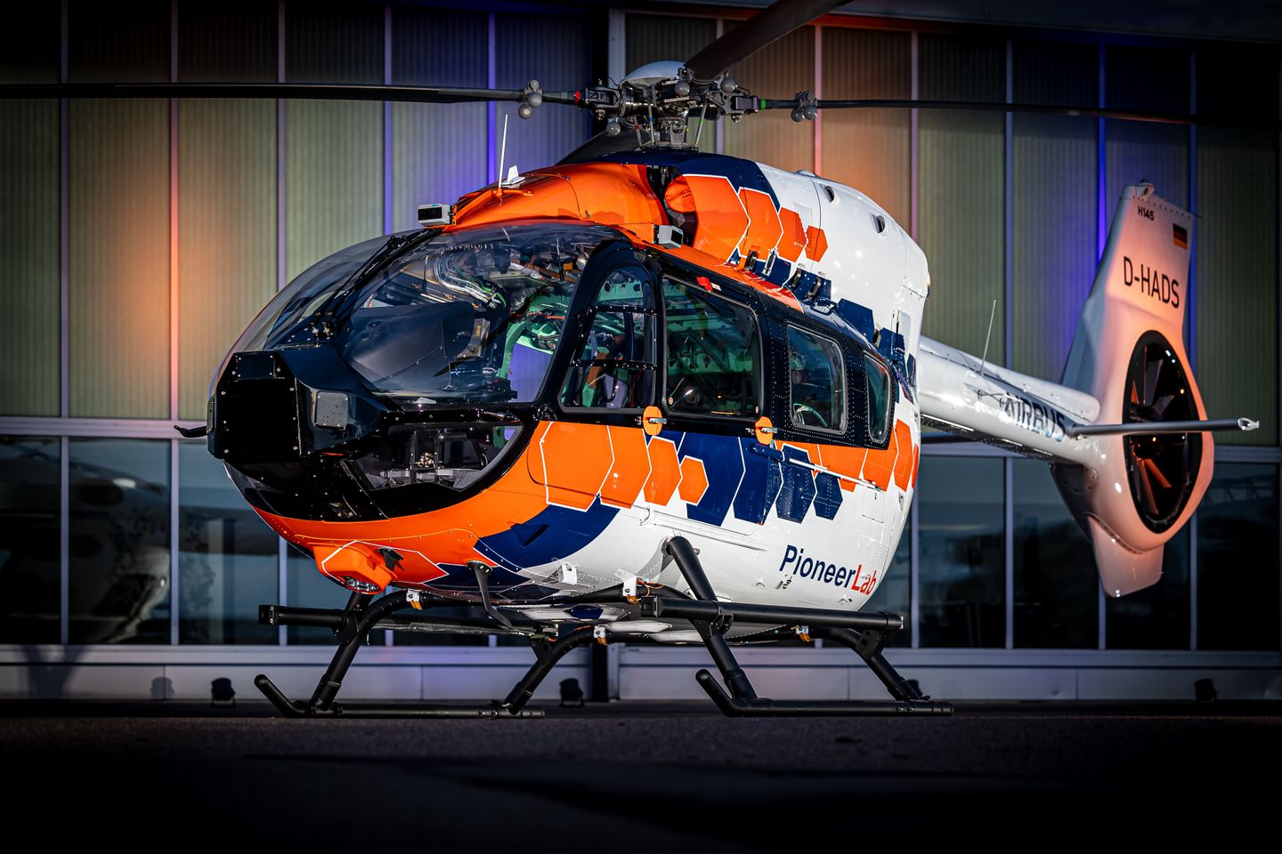 Airbus Helicopters проведет летные испытания гибридно-электрической силовой установки